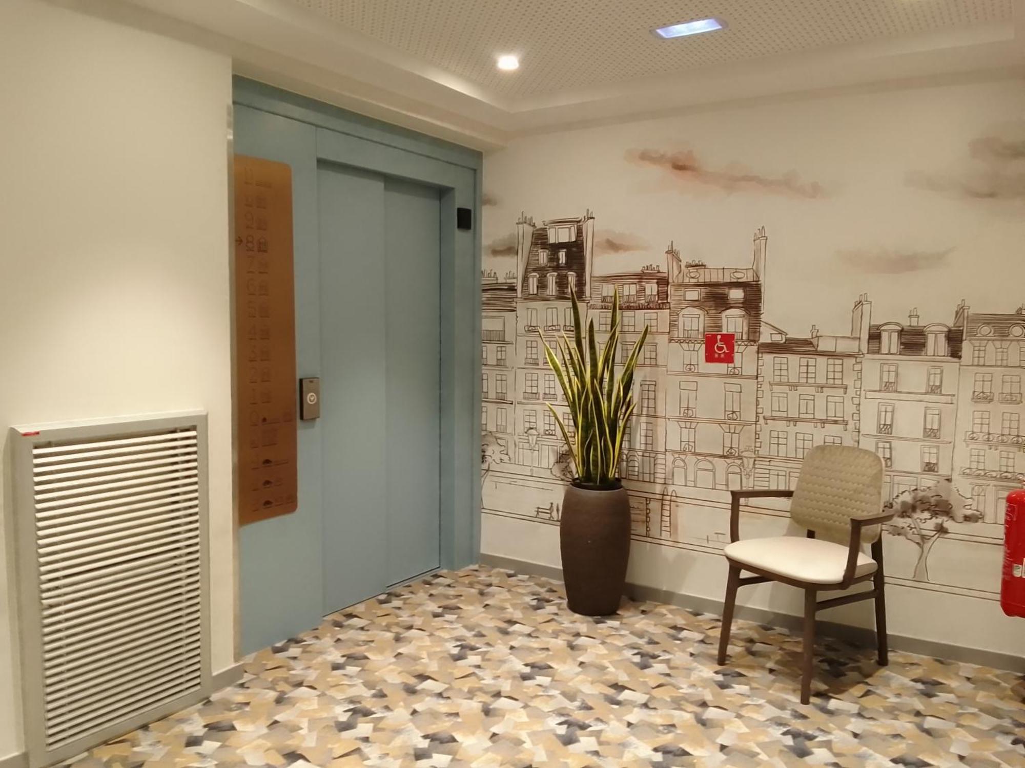 Aparthotel Domitys L'ellipse 4*